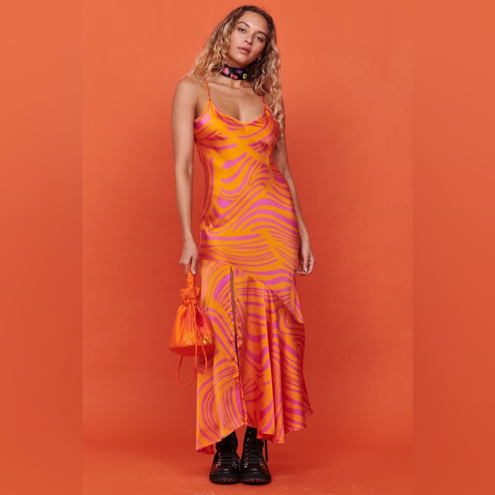 Never Fully Dresses - Pink Swirl Vibe Dress